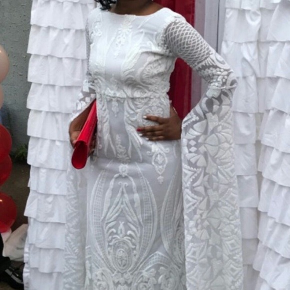 Dress - Picture 6 of 16